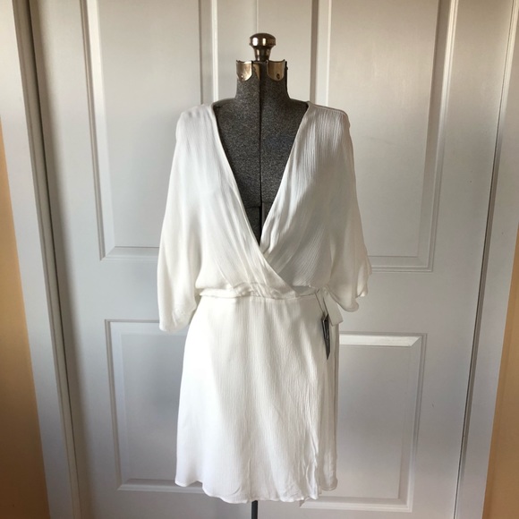 Lulus Dresses & Skirts - NEW WITH TAGS! WHITE WRAP DRESS!